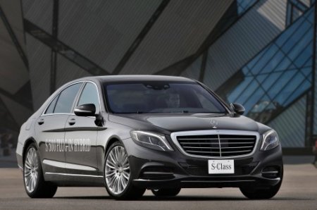 Гибридный Mercedes-Benz S500 предлагает расход топлива 2,5 л