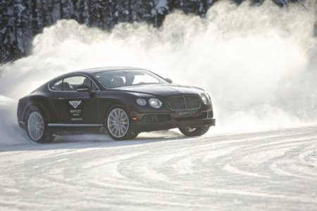 Bentley начал новую программу для клиентов «Мощность на льду»