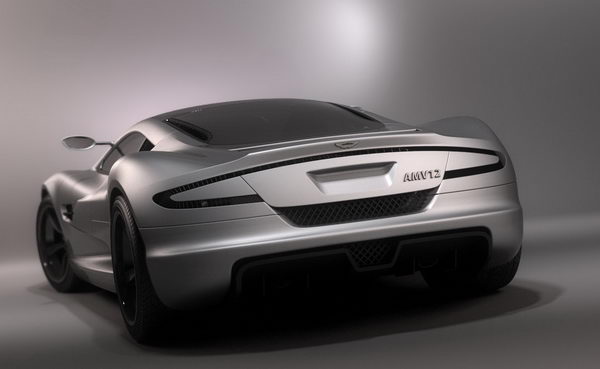 фото Aston Martin AM V12